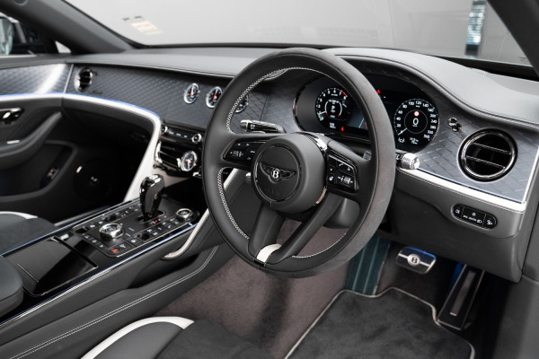 2025 Bentley Flying Spur 3S Speed V8 Sedan image 24