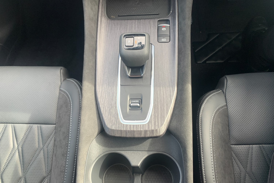 2024 MY25 Nissan QASHQAI J12 Ti-L SUV Image 18