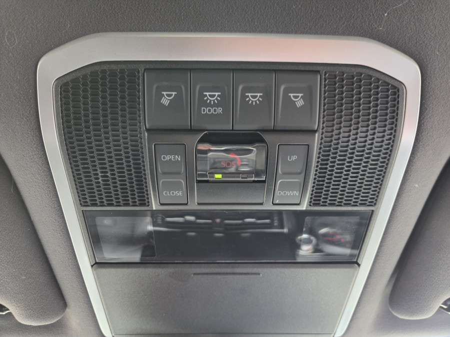 2024 Toyota LandCruiser FJA300R VX SUV Image 24