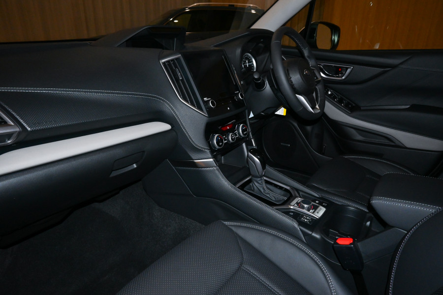 2024 Subaru Forester S5 2.5i-S SUV Image 8