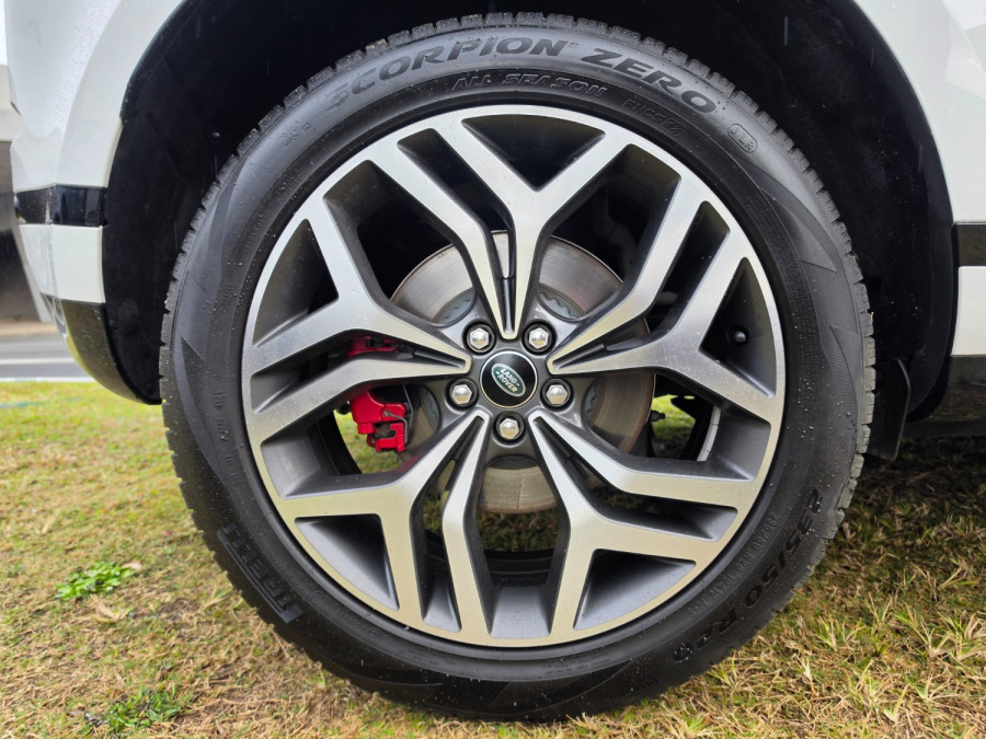 2022 Land Rover Range Rover Evoque L551 R-Dynamic SE SUV Image 15