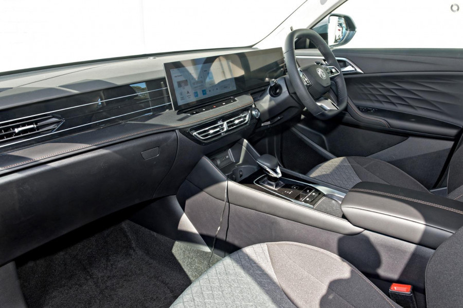 2024 MY24.5 MG HS AS33 Vibe SUV Image 12