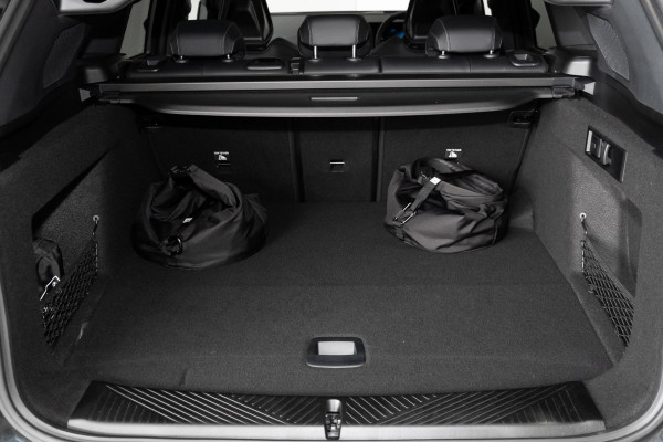 2025 BMW X3 G45 30e xDrive SUV image 25
