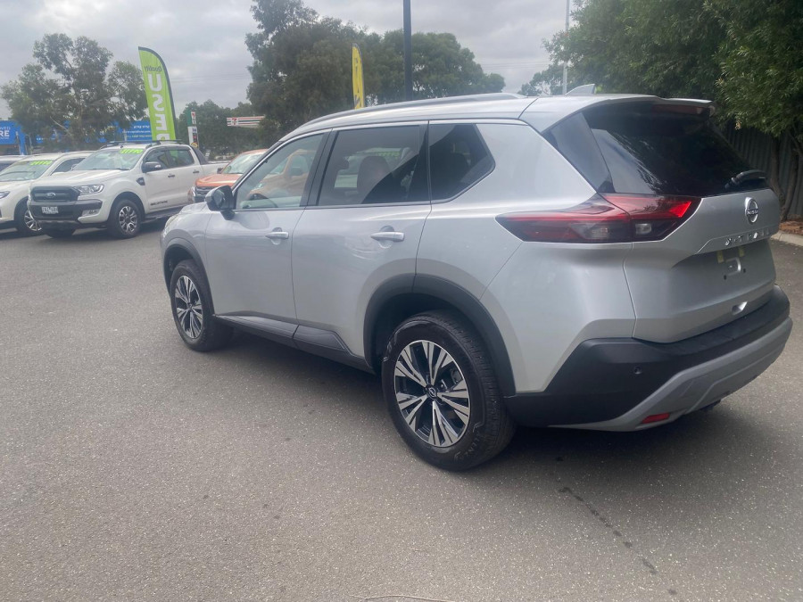 2025 Nissan X-Trail T33 ST-L SUV Image 5