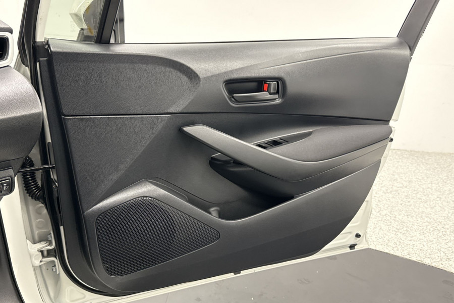 2020 Toyota Corolla MZEA12R Ascent Sport Hybrid Hatch Image 18
