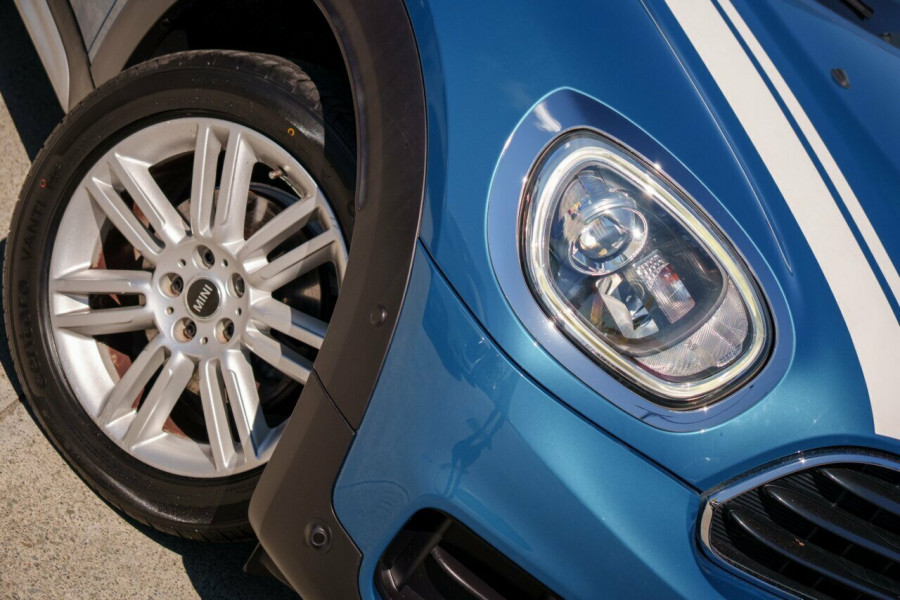 2017 MINI Countryman F60 Cooper Steptronic Wagon Image 6