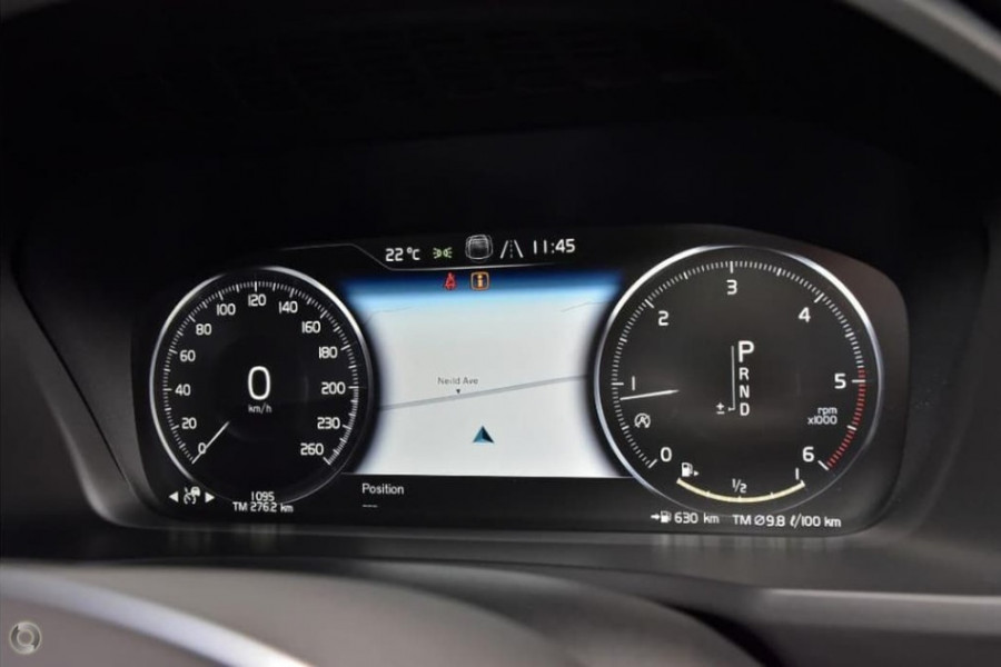 2020 Volvo XC60 UZ D4 Momentum Suv Image 18