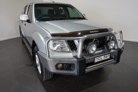 2014 Nissan Navara D40 S6 Turbo ST Utility crew cab