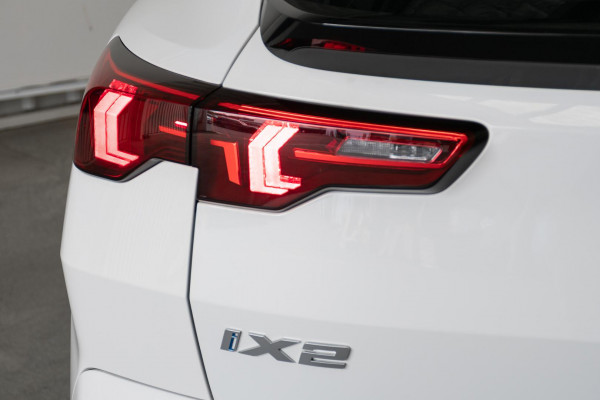 2024 BMW iX2 U10 eDrive20 M Sport SUV image 21