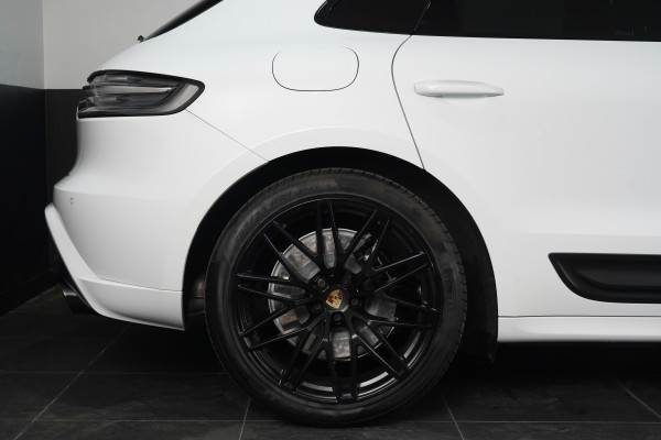 2022 Porsche Macan GTS SUV Image 15