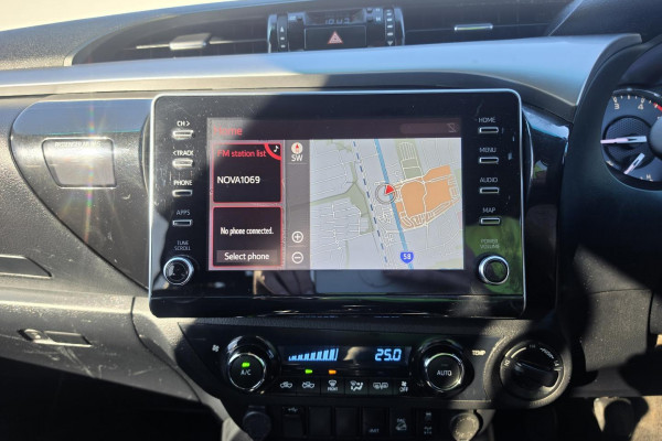 2021 Toyota HiLux GUN126R SR5 Dual Cab Pick Up Image 18