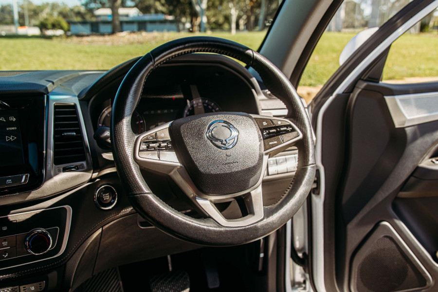 2019 MY20 SsangYong Musso Q200 Ultimate Ute Image 32