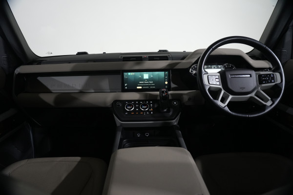 2022 Land Rover Defender L663 110 P400 SE 7 SEATER SUV Image 13