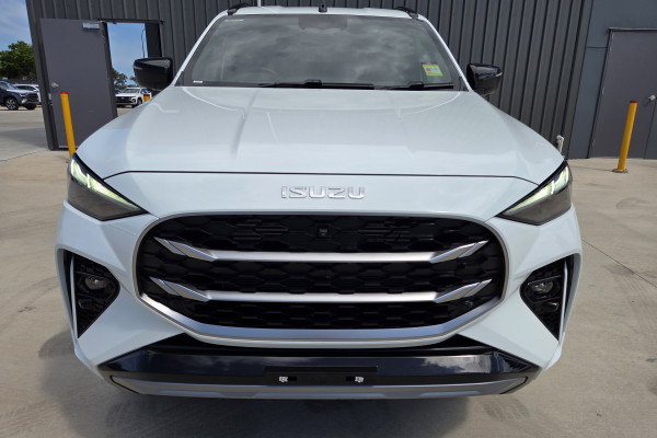 2025 MY25.5 Isuzu MU-X RJ LS-T SUV Image 8