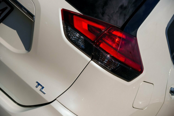 2017 Nissan X-Trail T32 Series II TL SUV Image 7