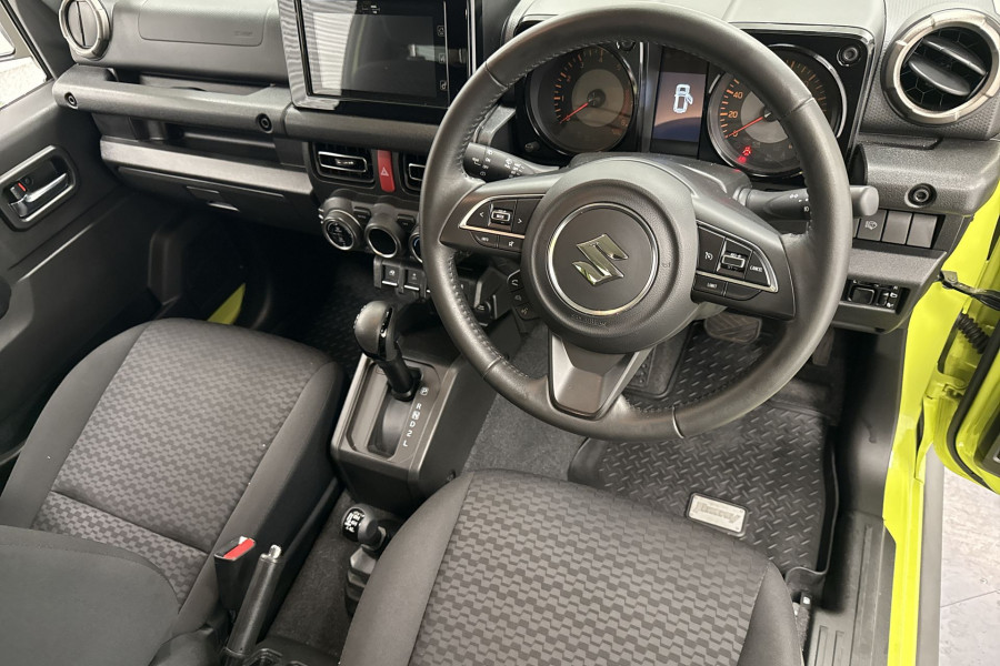 2023 Suzuki Jimny GLX Coupe Image 16