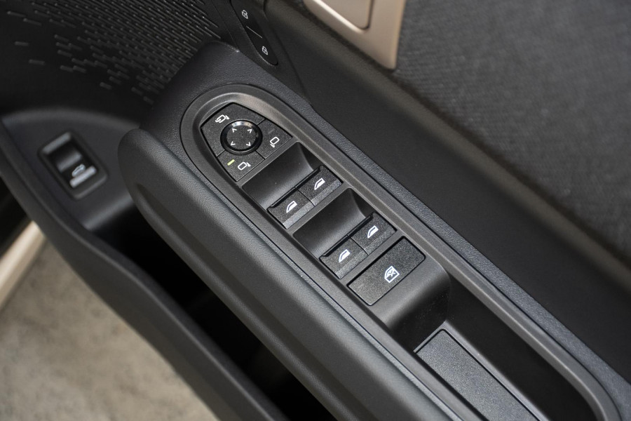 2026 MINI Countryman U25 C Favoured SUV