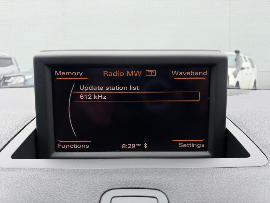 2013 MY14 Audi A1 8X Attraction Sportback Image 17