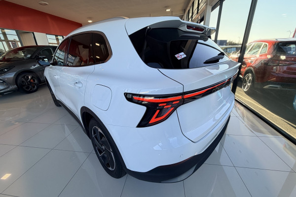 2026 MG MGS5 EV Essence 49 SUV Image 3