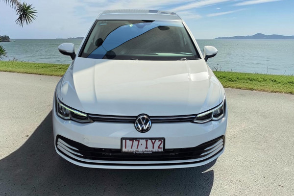 2023 Volkswagen Golf 8 110TSI Life Hatch Image 2