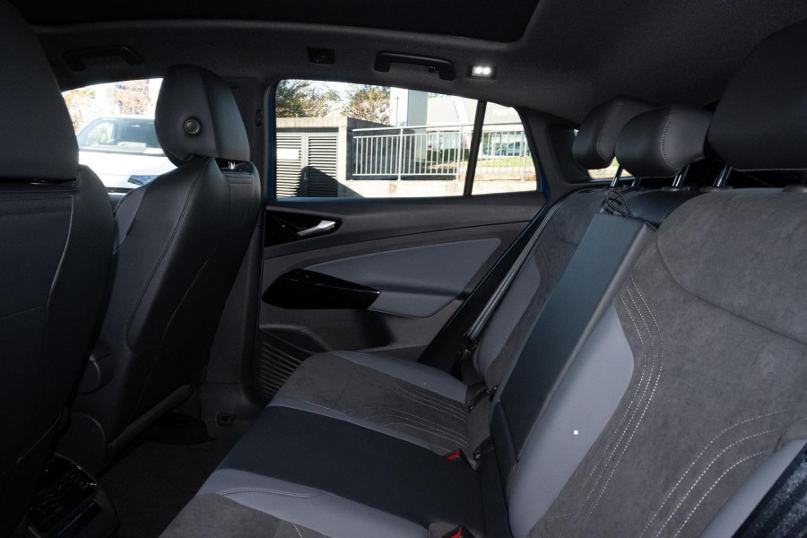 2025 Volkswagen ID. 5 E2 Pro SUV