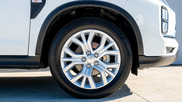 2022 Mitsubishi ASX XD  SUV image 9