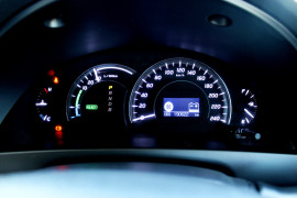 2010 Toyota Camry AHV40R  Hybrid Hybrid - Luxury Sedan