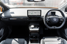 2024 MG MG4 MEH32 Essence 64 Hatch