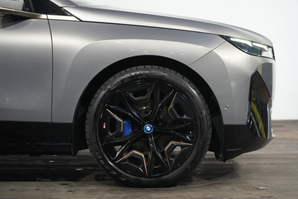 2023 BMW iX xDrive40 Sport SUV Image 5