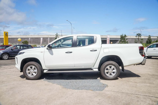 2019 Mitsubishi Triton MR GLX+ Utility