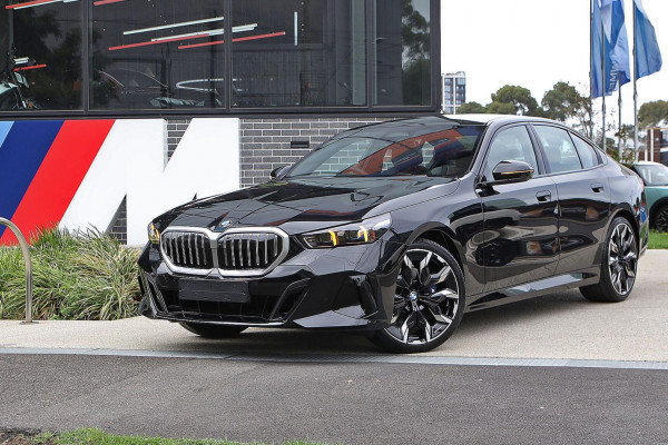 BMW 5 Series 520i M Sport G60