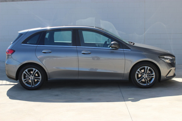 2019 Mercedes-Benz Mb Bclass Wagon Image 4