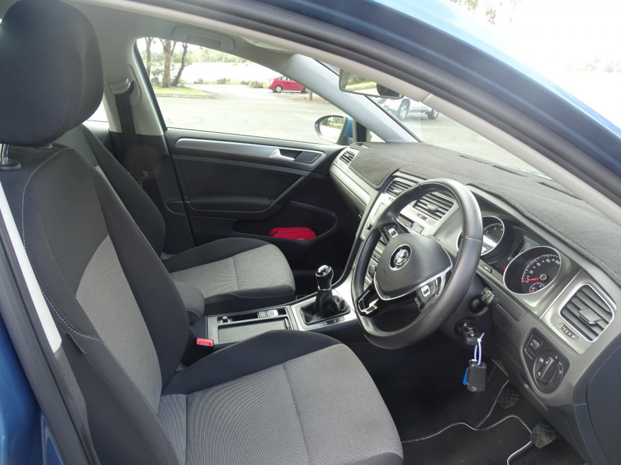 2015 Volkswagen Golf 7 90TSI Comfortline Hatch Image 13