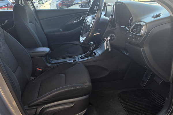 2020 MY21 Hyundai i30 PD.V4  Hatch Image 15