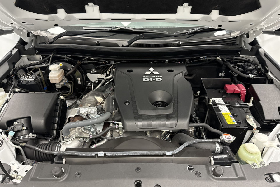 2022 MY22.5 Mitsubishi Triton MR GSR Ute Image 10