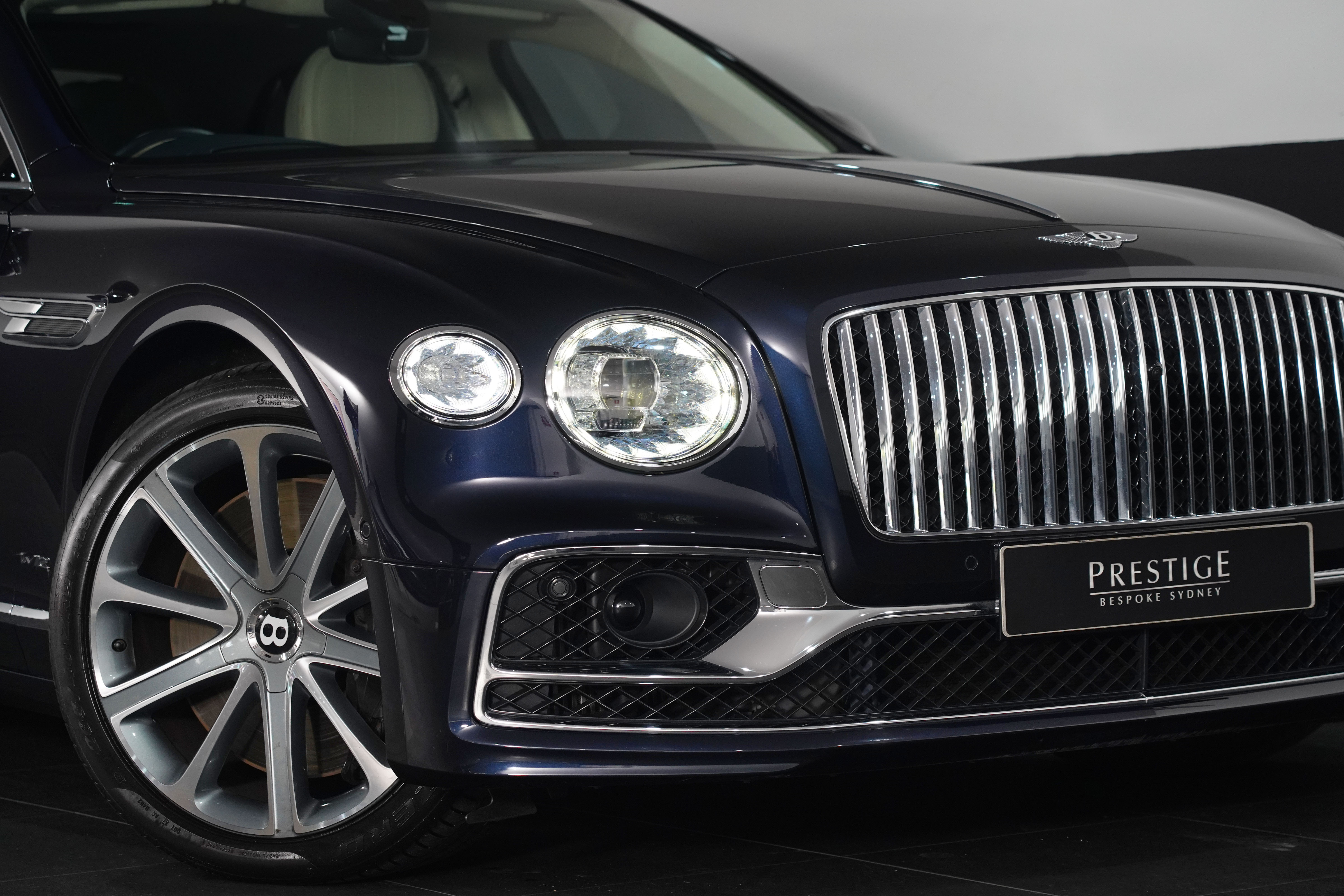 2021 Bentley Flying Spur W12 Sedan Image 13