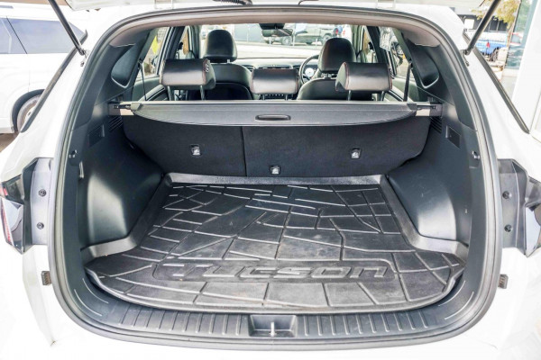 2022 Hyundai Tucson NX4.V1 Elite N Line SUV Image 25