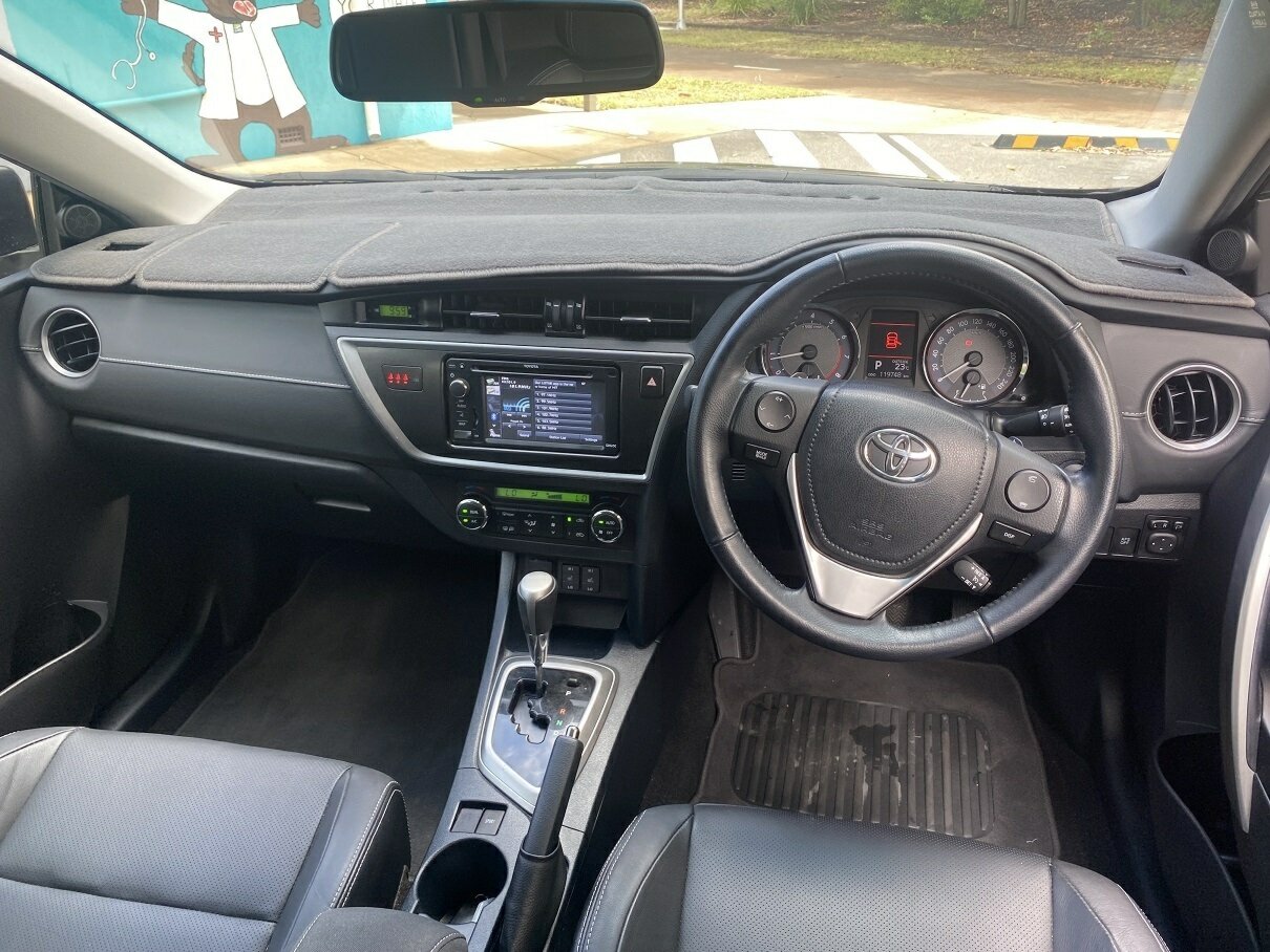 2014 Toyota Corolla ZRE182R Levin S-CVT ZR Hatch Image 14