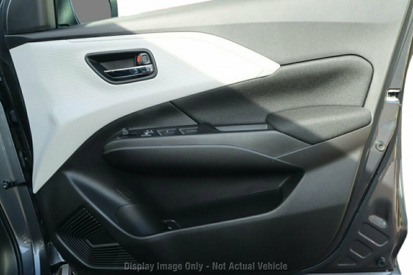 2026 Suzuki Swift UZ Hybrid Hatch Image 5