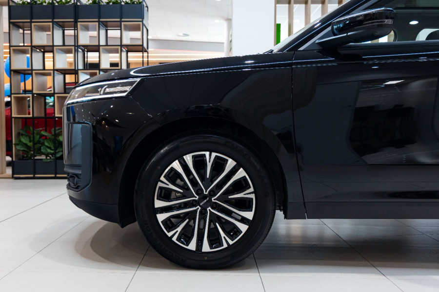 2026 Jaecoo J5  EV Summit SUV