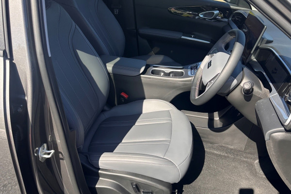 2026 Geely EX2 E22H Complete Hatch Image 11