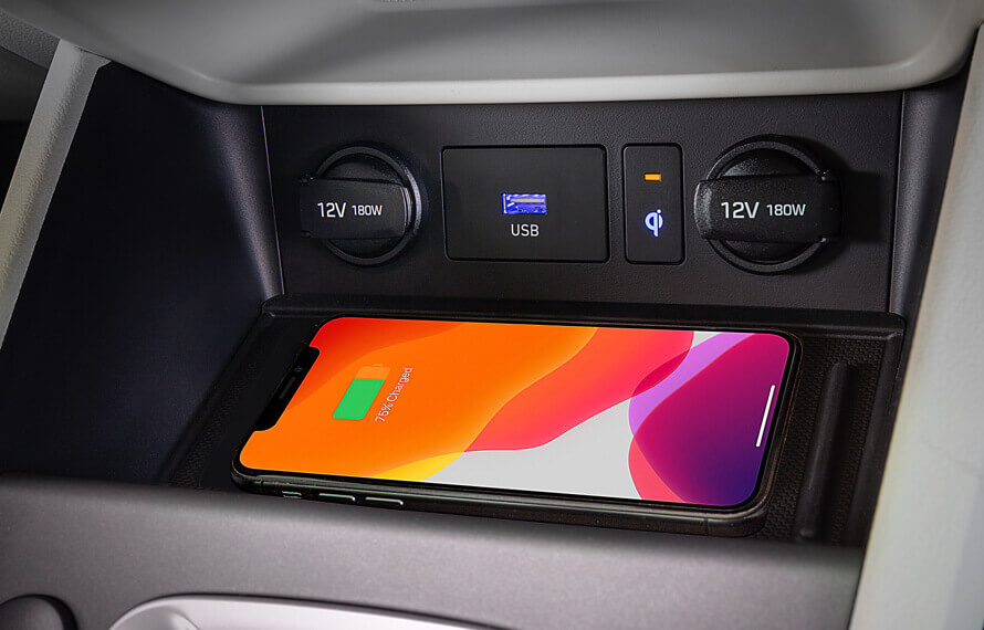 KONA Wireless smartphone charging