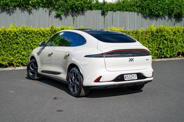 2026 MG IM6 100 RWD EV SUV Image 3