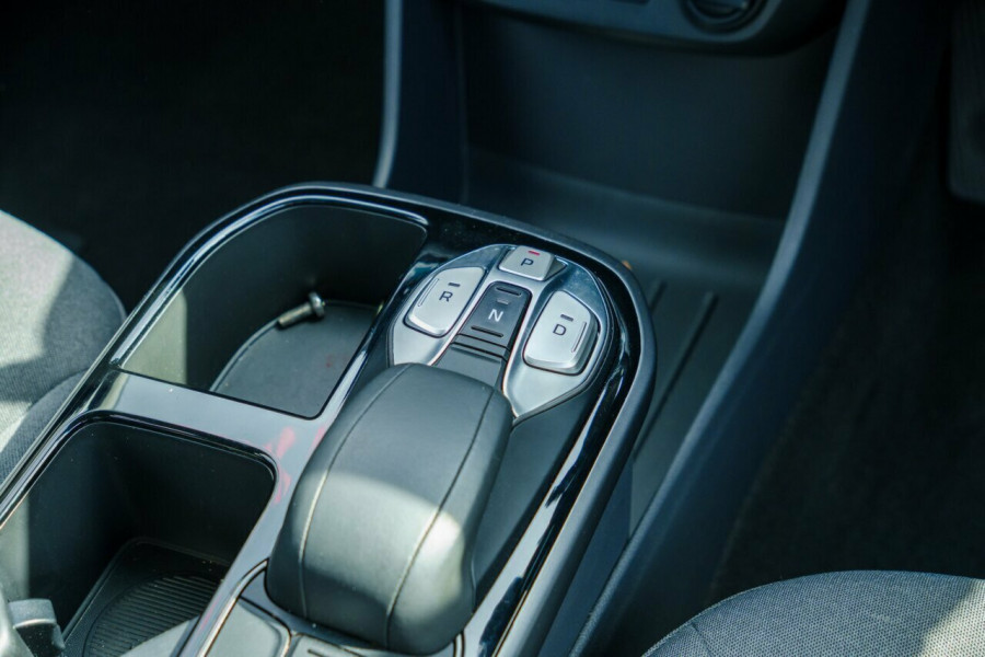 2022 Hyundai IONIQ AE.V4 Electric Elite Coupe Image 13