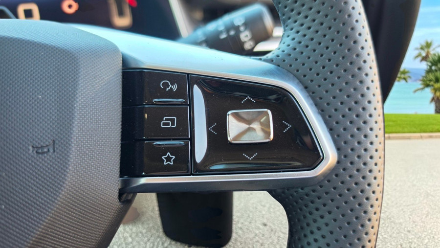 2026 MG MGS6 EV IS3E Essence SUV Image 6