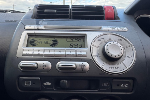2007 Honda Jazz GD GLi Hatch Image 17