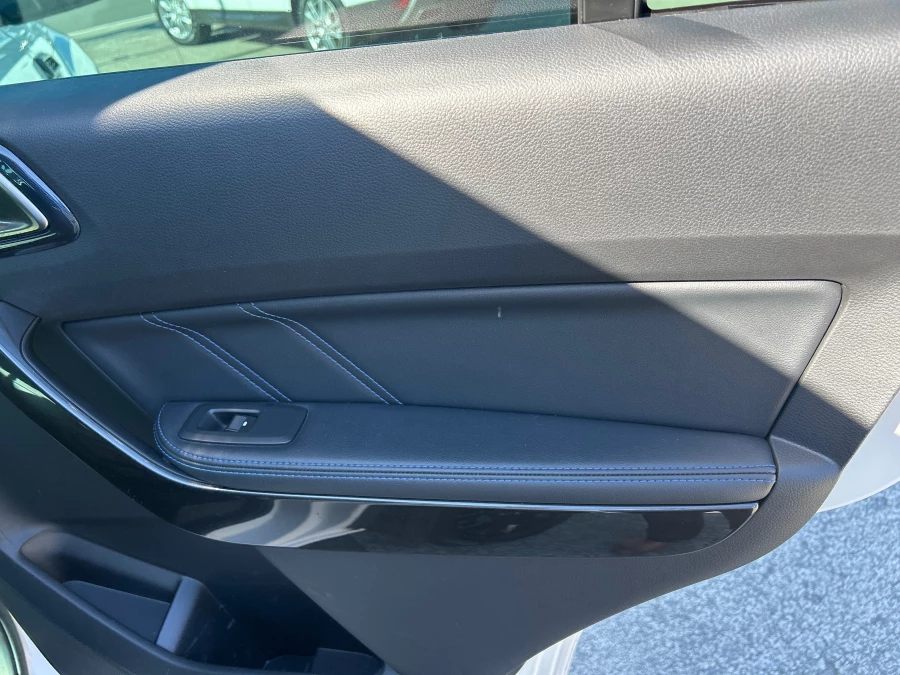 2020 MY21.25 Ford Everest UA II Sport SUV Image 34