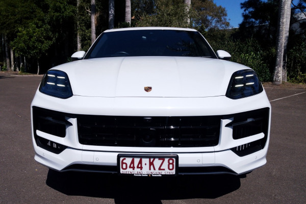 2024 Porsche Cayenne 9YA II GTS SUV Image 3