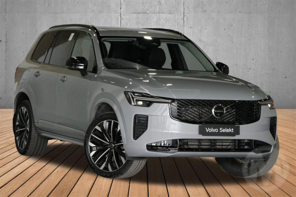 2026 Volvo XC90 L Series Ultra B5 Dark SUV Image 1