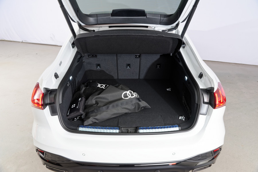 2025 Audi A5 B10 e-hybrid S-Line Sedan